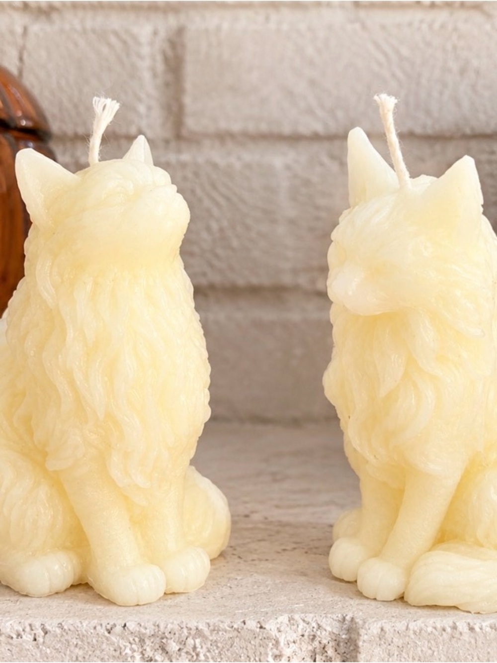 Handcrafted beeswax Cat Sculpted Candle -set